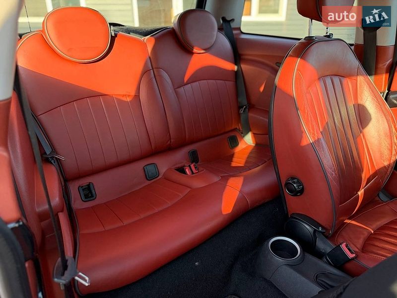 Хэтчбек MINI Cooper 2008 в Одессе