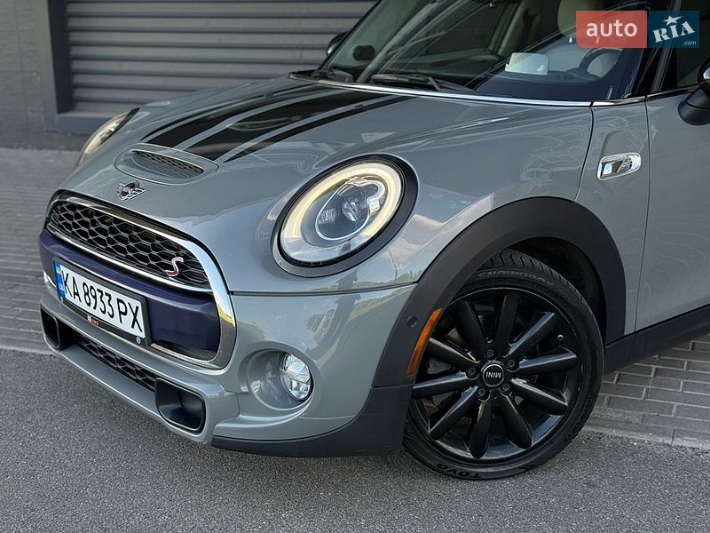 Хетчбек MINI Cooper 2016 в Києві