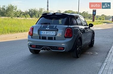Хетчбек MINI Cooper 2016 в Києві