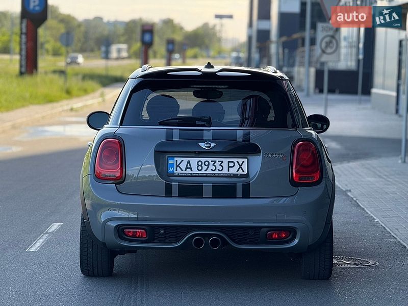 Хетчбек MINI Cooper 2016 в Києві