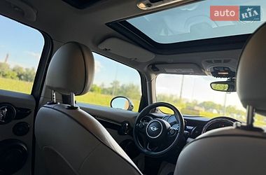 Хетчбек MINI Cooper 2016 в Києві
