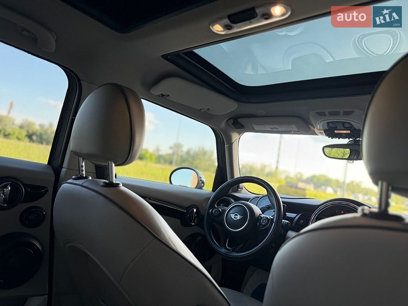Хетчбек MINI Cooper 2016 в Києві