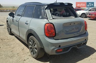 Хетчбек MINI Cooper 2016 в Києві
