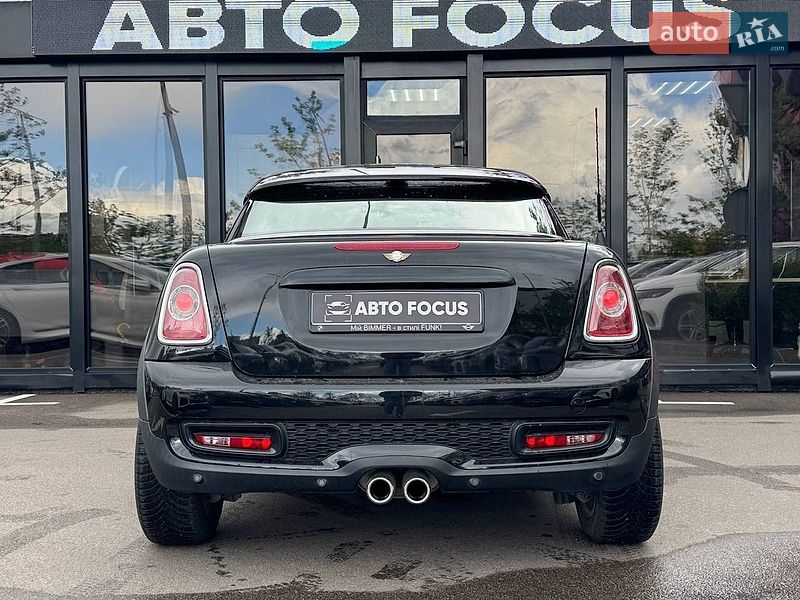 Хэтчбек MINI Cooper 2011 в Киеве