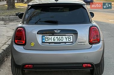 Хетчбек MINI Cooper 2024 в Одесі