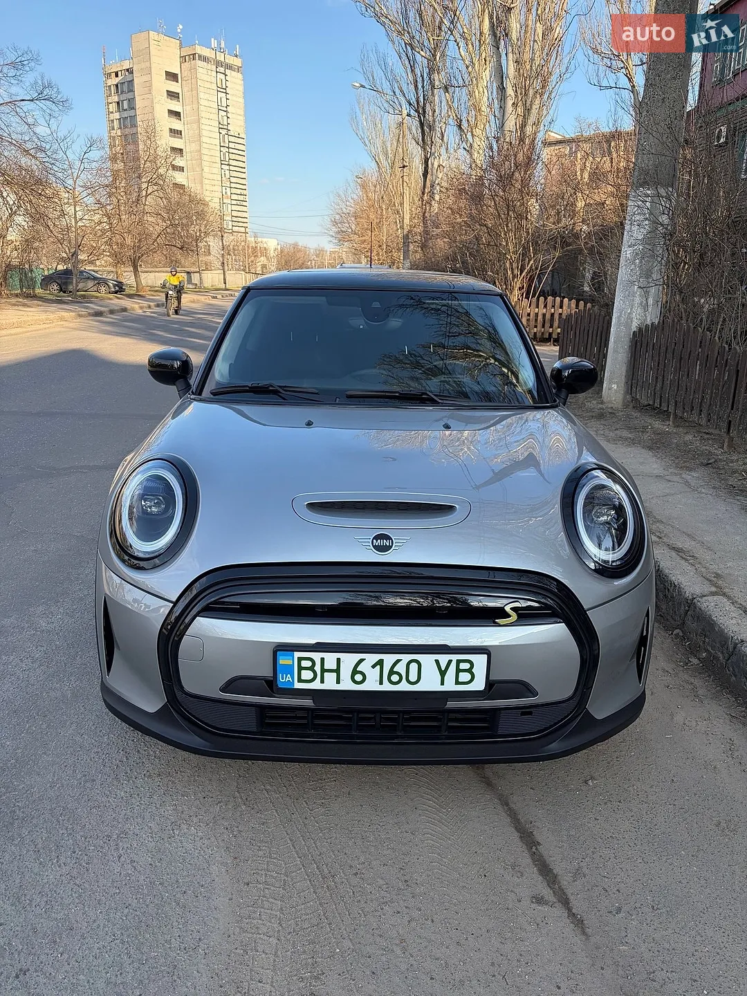 2024 MINI Cooper - фото 1