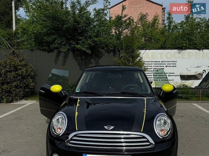 Хетчбек MINI Cooper 2013 в Чернівцях
