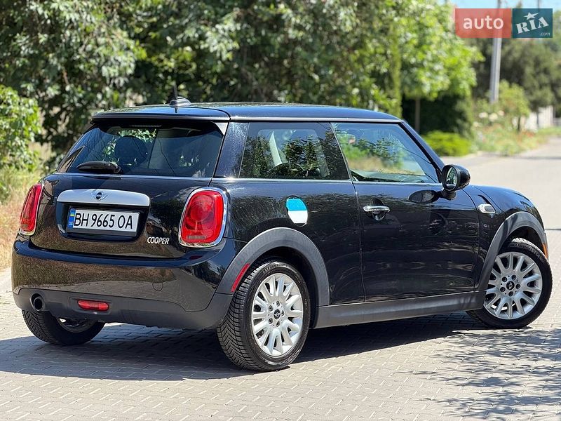 Хетчбек MINI Cooper 2015 в Одесі