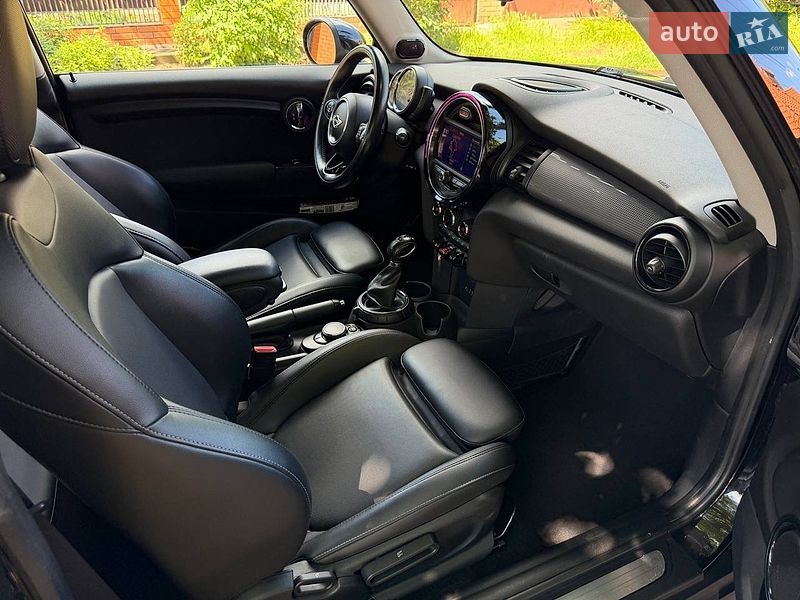 Хетчбек MINI Cooper 2015 в Одесі