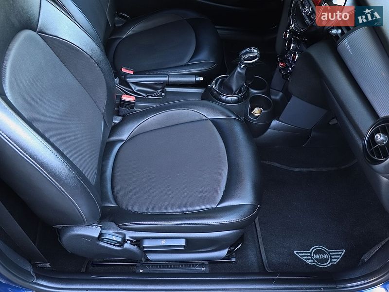 Хетчбек MINI Cooper 2015 в Кременчуці