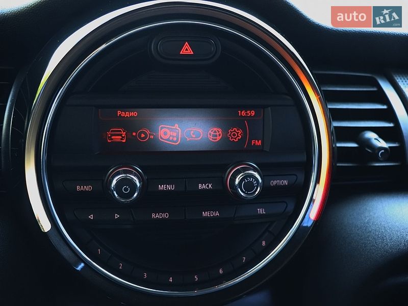 Хетчбек MINI Cooper 2015 в Кременчуці