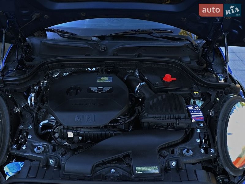 Хетчбек MINI Cooper 2015 в Кременчуці