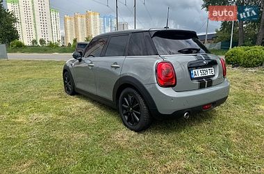 Хэтчбек MINI Cooper 2016 в Броварах