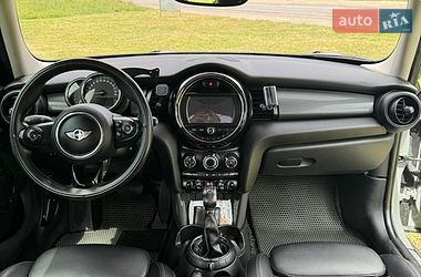 Хэтчбек MINI Cooper 2016 в Броварах