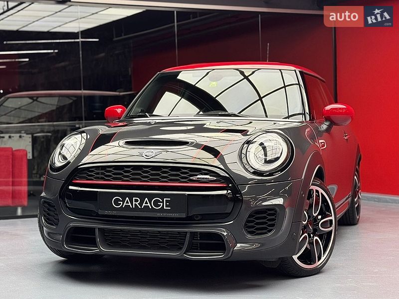 Хэтчбек MINI Cooper 2019 в Киеве