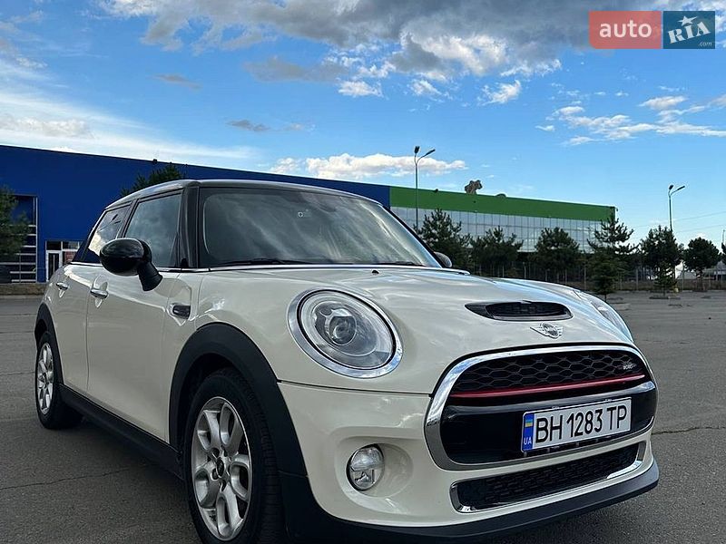 Хетчбек MINI Cooper 2015 в Одесі