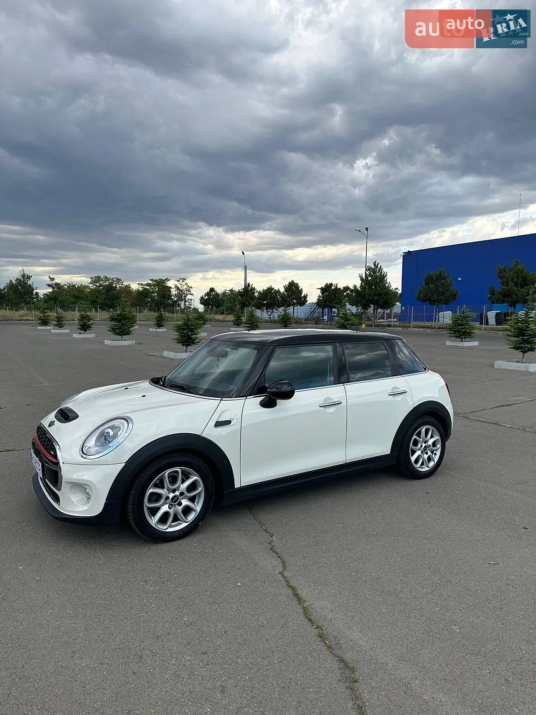 2015 MINI Cooper - мініатюра 8