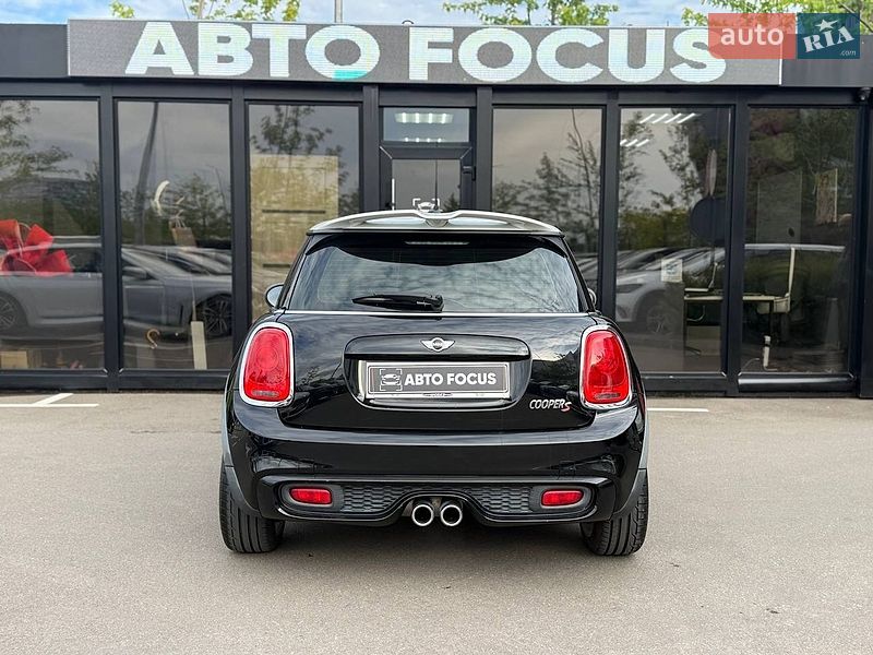 Хэтчбек MINI Cooper 2015 в Киеве