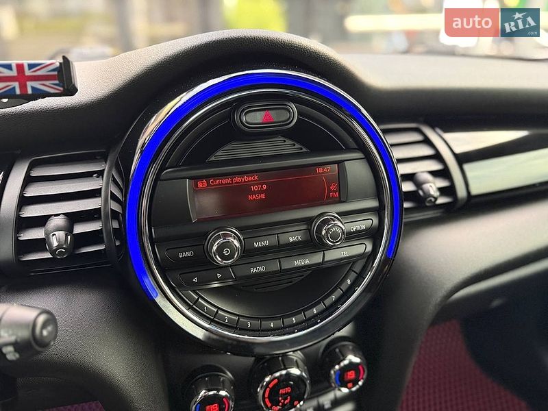 Хэтчбек MINI Cooper 2015 в Киеве