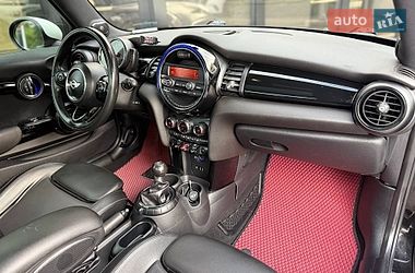 Хэтчбек MINI Cooper 2015 в Киеве