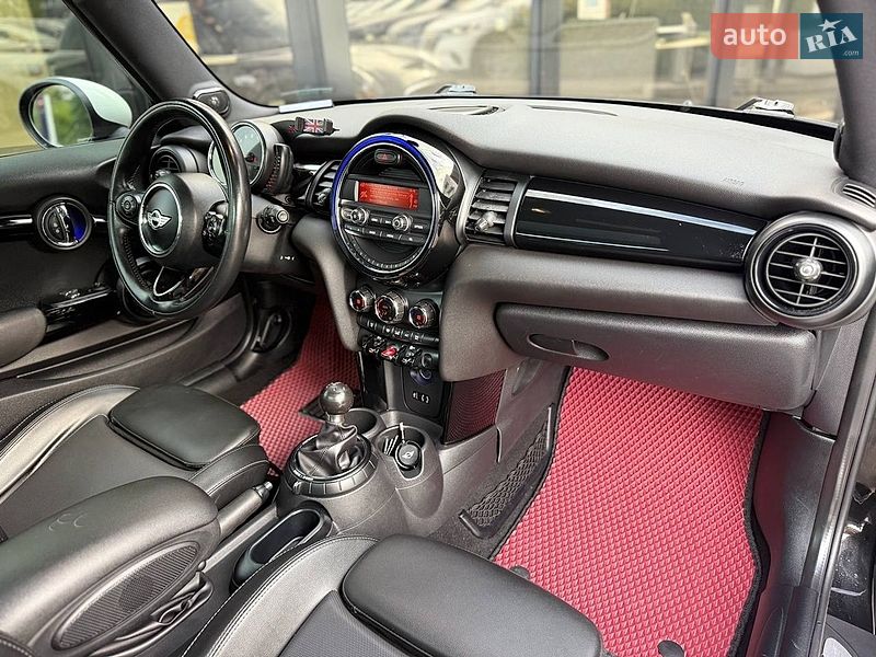 Хэтчбек MINI Cooper 2015 в Киеве