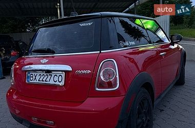 Хэтчбек MINI Cooper 2011 в Хмельницком