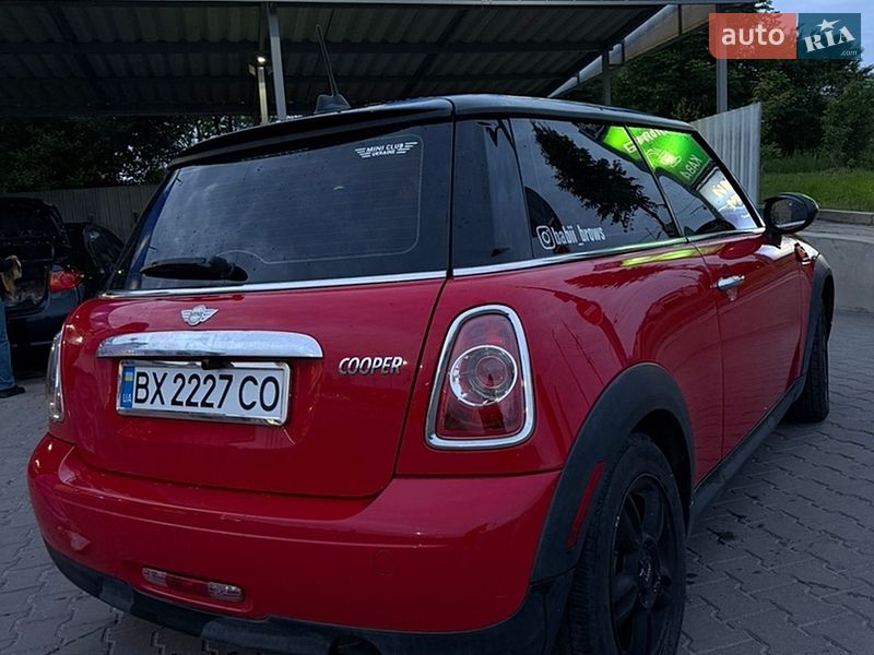 Хэтчбек MINI Cooper 2011 в Хмельницком