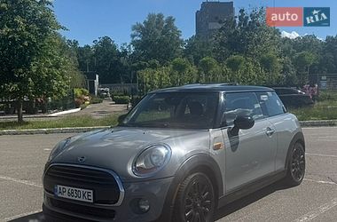 Хетчбек MINI Cooper 2017 в Києві