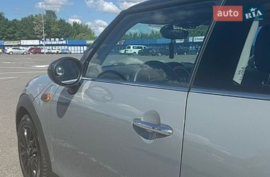 Хетчбек MINI Cooper 2017 в Києві