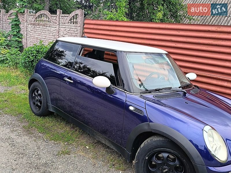 Хетчбек MINI Cooper 2005 в Запоріжжі