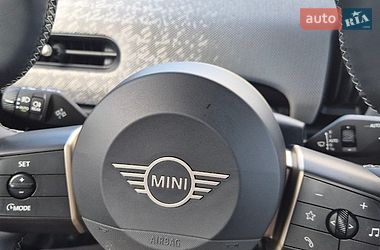 Хэтчбек MINI Cooper 2024 в Киеве