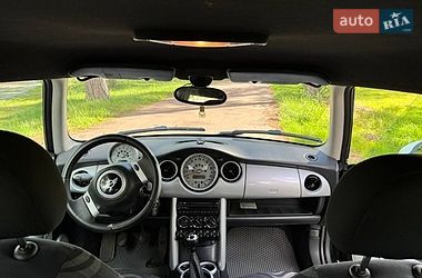 Хетчбек MINI Cooper 2001 в Корюківці