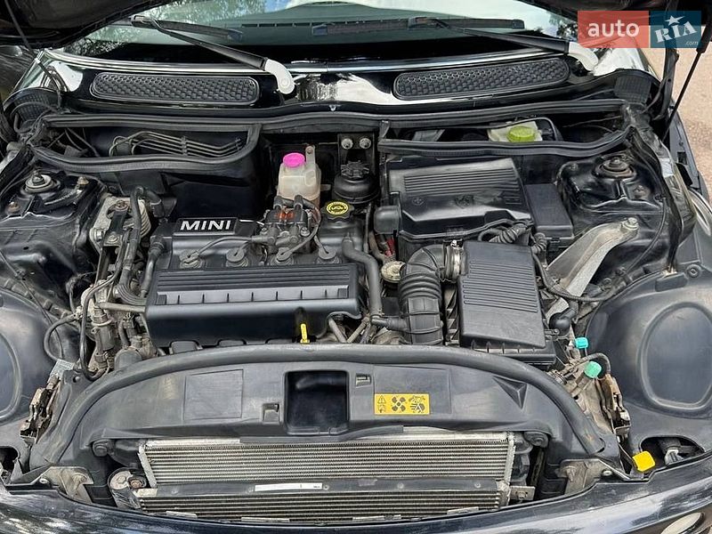 Хетчбек MINI Cooper 2001 в Корюківці