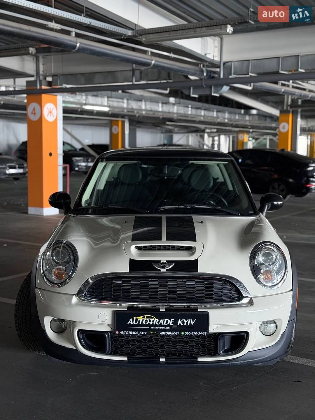2013 MINI Cooper - мініатюра 2