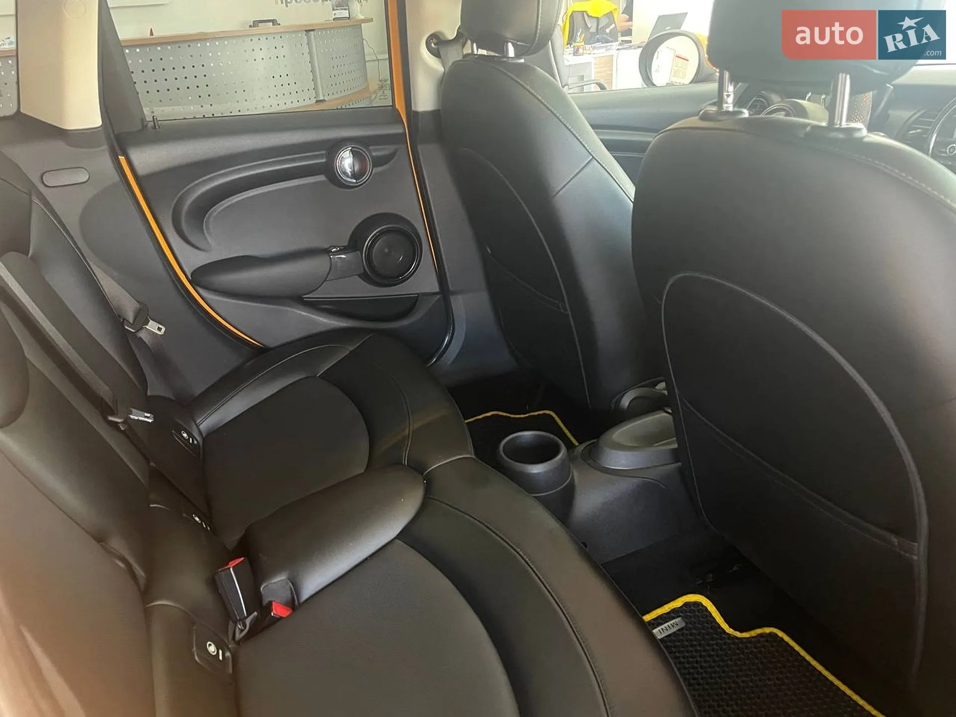 2015 MINI Cooper - мініатюра 35