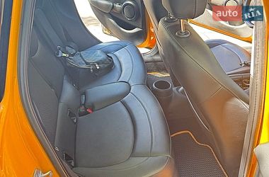 Хетчбек MINI Cooper 2015 в Києві