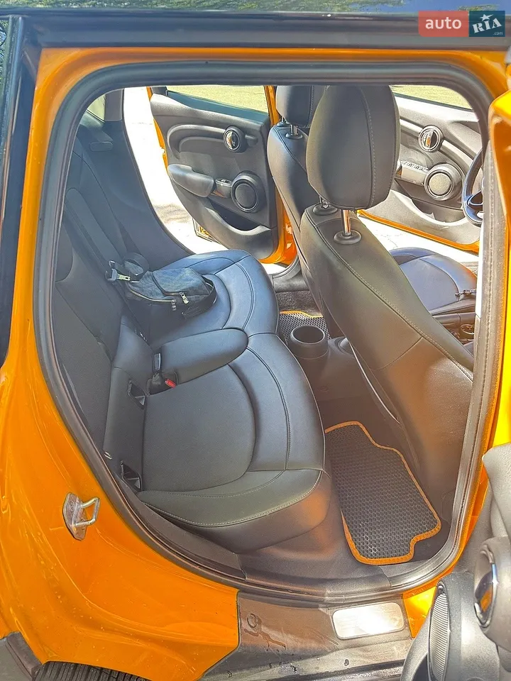 2014 MINI Cooper - мініатюра 10