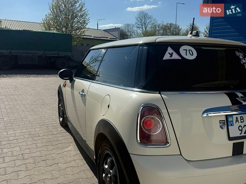 Хетчбек MINI Cooper 2013 в Вінниці