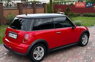 Хетчбек MINI Cooper 2004 в Ужгороді