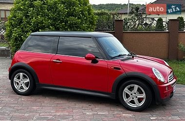 Хетчбек MINI Cooper 2004 в Ужгороді