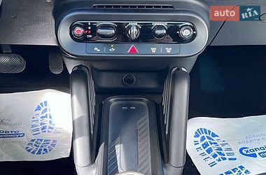 Хэтчбек MINI Cooper 2024 в Львове