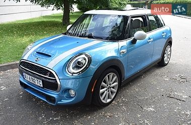 Хэтчбек MINI Cooper 2018 в Киеве