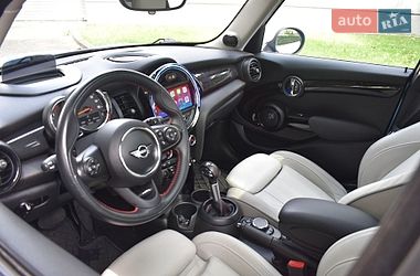 Хэтчбек MINI Cooper 2018 в Киеве фото 4 Хэтчбек MINI Cooper 2018 в Киеве
