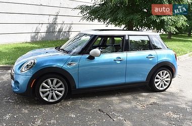 Хэтчбек MINI Cooper 2018 в Киеве фото 13 Хэтчбек MINI Cooper 2018 в Киеве