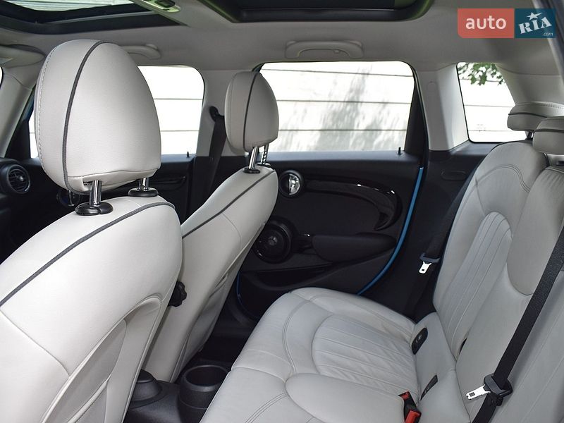 Хэтчбек MINI Cooper 2018 в Киеве фото 12 Хэтчбек MINI Cooper 2018 в Киеве