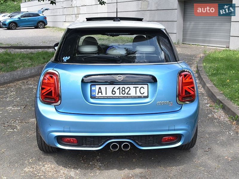 Хэтчбек MINI Cooper 2018 в Киеве фото 15 Хэтчбек MINI Cooper 2018 в Киеве