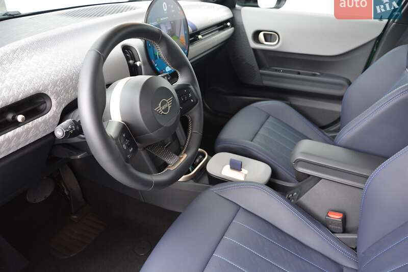 Хетчбек MINI Cooper 2025 в Києві