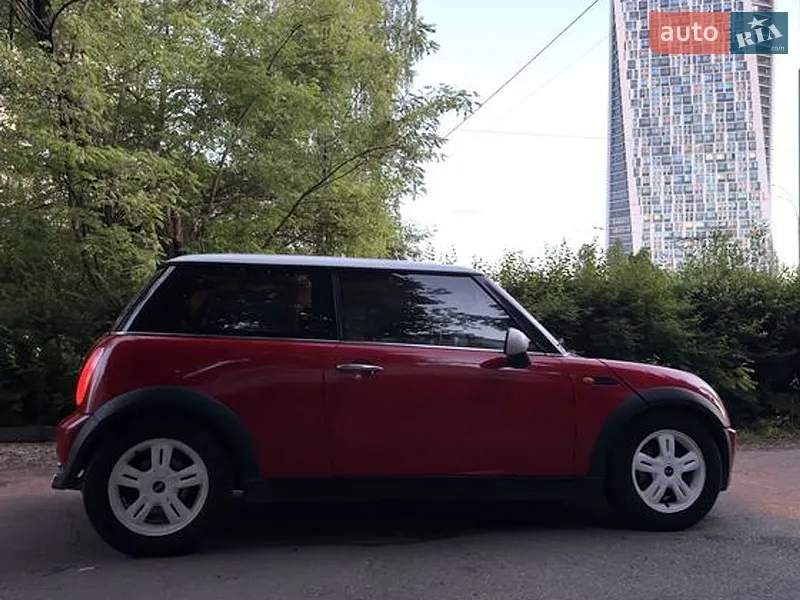 MINI Cooper 2005