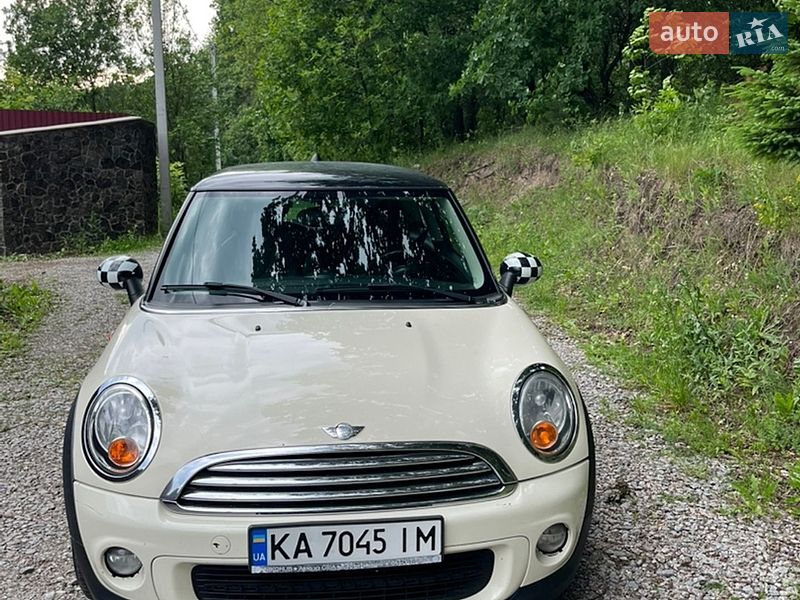 Хетчбек MINI Cooper 2013 в Обухові