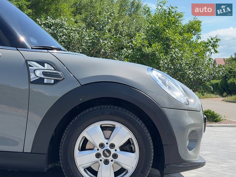 Хэтчбек MINI Cooper 2015 в Одессе